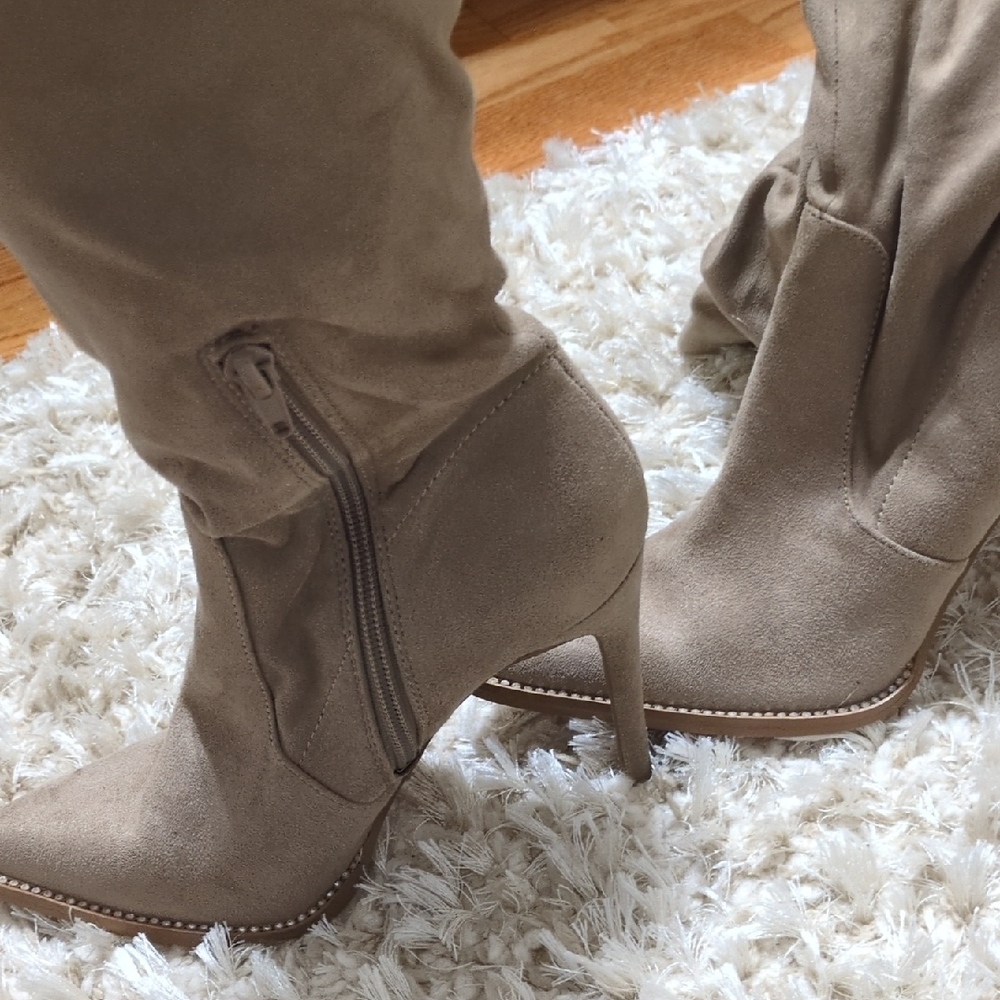 Chic Over the Knee Tan Suede Boots - Picture 7 of 7